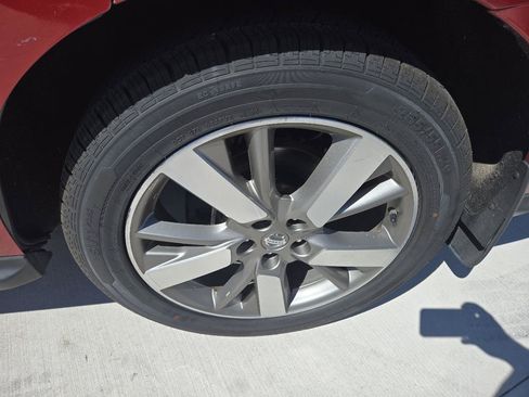 Used 2014 Nissan Pathfinder Platinum w/ Platinum Premium Package AWD/4WD image 9