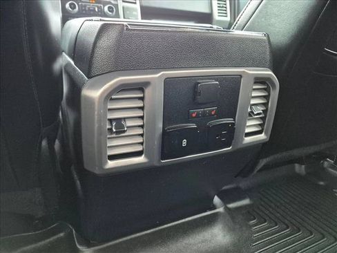 Used 2017 Ford F150 Platinum w/ Equipment Group 701A Luxury AWD/4WD image 13