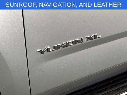 Used 2019 GMC Yukon XL SLT w/ Open Road Package image 9