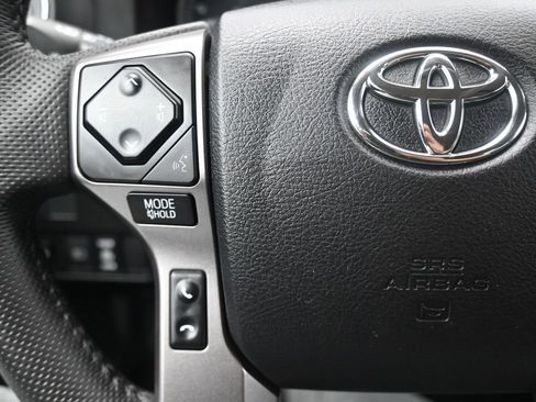 Used 2022 Toyota Tacoma SR image 25