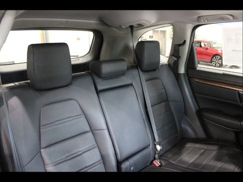 Used 2018 Honda CR-V Touring image 21