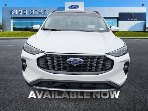 New 2026 Ford Escape SE w/ PHEV Premium Package image 2