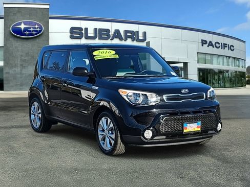 Used 2016 Kia Soul + image 1