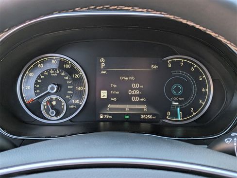 Used 2022 Genesis GV70 2.5T w/ Advanced Package image 17