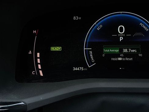 Used 2025 Toyota Camry LE FWD image 37