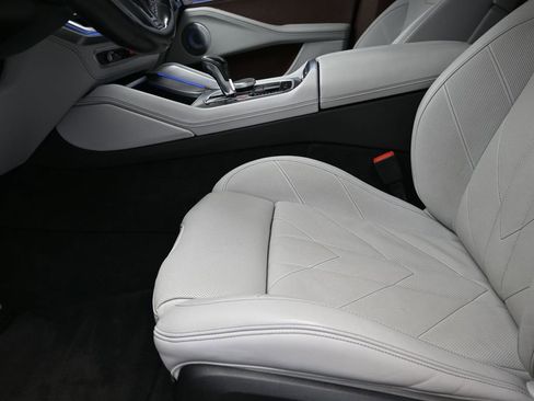 Certified 2023 BMW XM AWD/4WD image 13