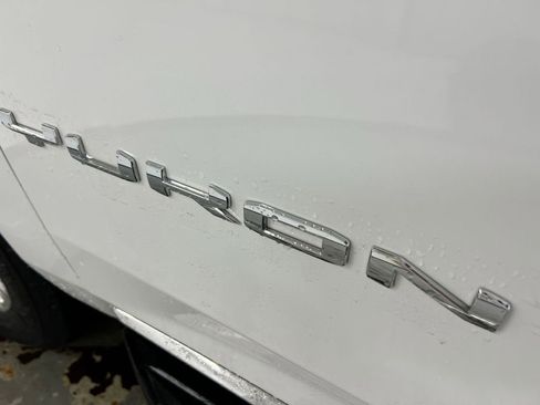 Used 2023 GMC Yukon SLT AWD/4WD image 26