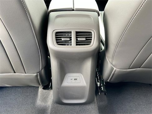 New 2025 Buick Envision Sport Touring image 18