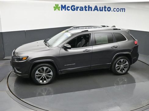 Used 2019 Jeep Cherokee Overland w/ Technology Group FWD image 19