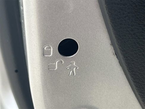 Used 2022 RAM 3500 Tradesman image 14