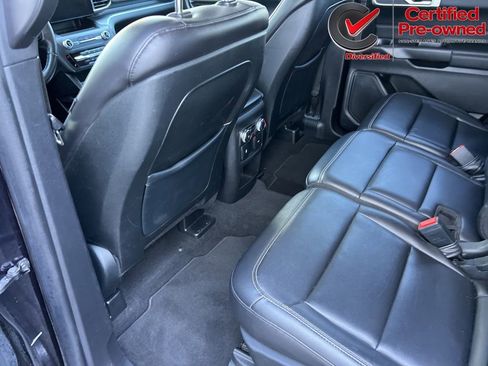 Used 2020 Ford Explorer XLT w/ Equipment Group 202A RWD image 41