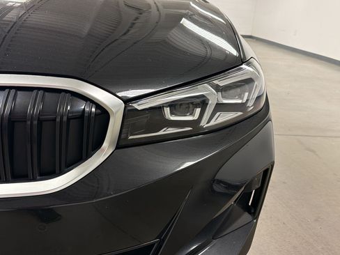 Used 2025 BMW 330i xDrive Sedan AWD/4WD image 10