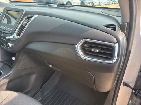 Used 2019 Chevrolet Equinox LT image 55