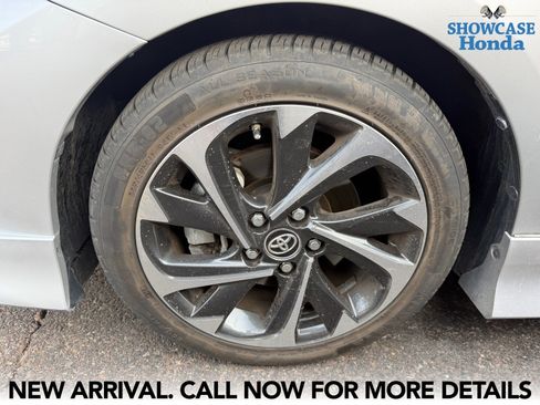 Used 2017 Toyota Corolla iM image 7