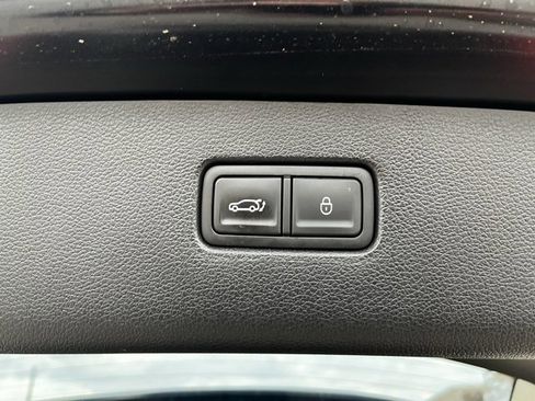 Used 2023 Genesis GV80 3.5T Advanced + image 11