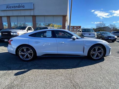 Used 2023 Audi e-tron GT Prestige w/ Prestige Package image 2