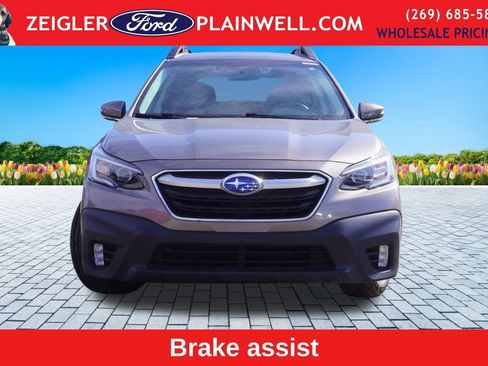 Used 2022 Subaru Outback Premium image 8