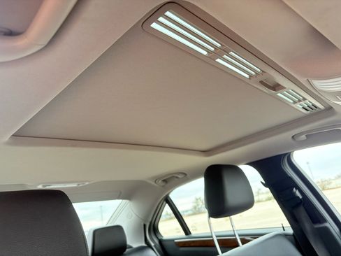 Used 2011 Mercedes-Benz E 350 Sedan image 21