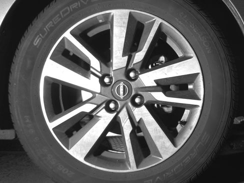 Used 2025 Nissan Versa SV FWD image 13