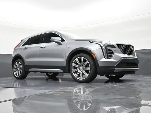 Certified 2023 Cadillac XT4 Premium Luxury FWD image 26