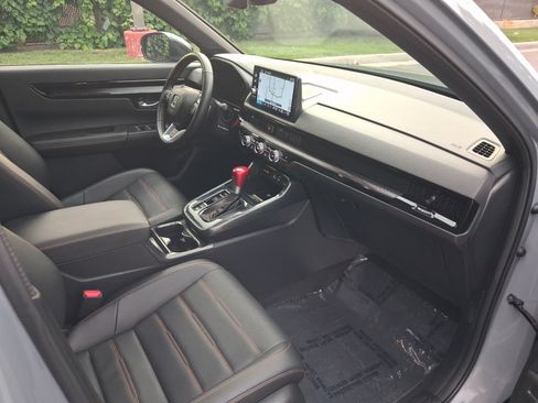 Used 2025 Honda CR-V Sport Touring image 29