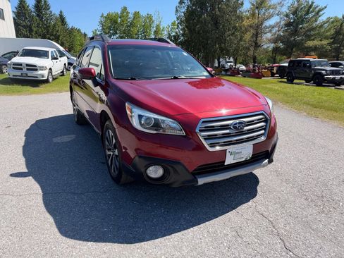 Used 2016 Subaru Outback 2.5i Limited AWD/4WD image 7