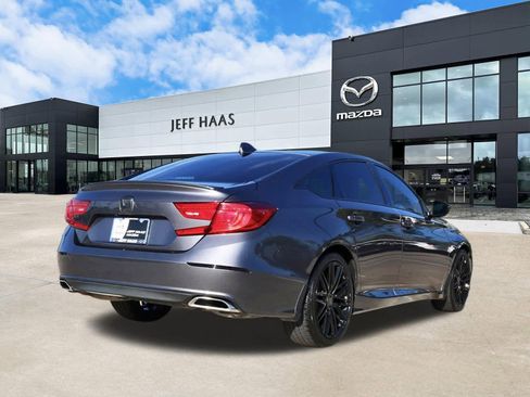 Used 2020 Honda Accord Sport image 3