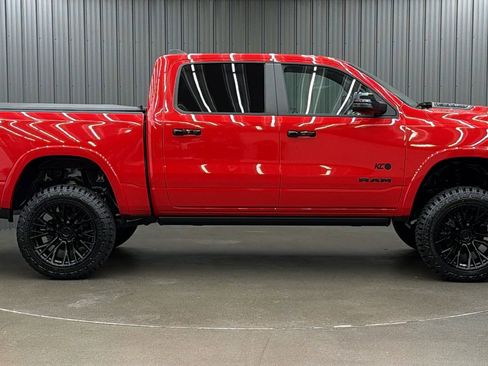 Used 2025 RAM 1500 Laramie w/ Night Edition image 6