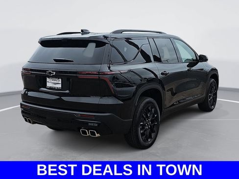 New 2026 Chevrolet Traverse LT w/ Midnight/Sport Edition FWD image 3