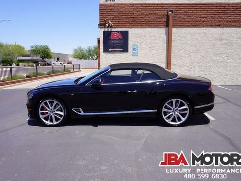 Used 2022 Bentley Continental GT image 37