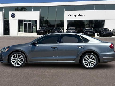 Used 2019 Volkswagen Passat 2.0T Wolfsburg FWD image 7
