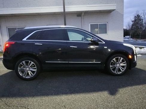 Used 2024 Cadillac XT5 Premium Luxury image 8