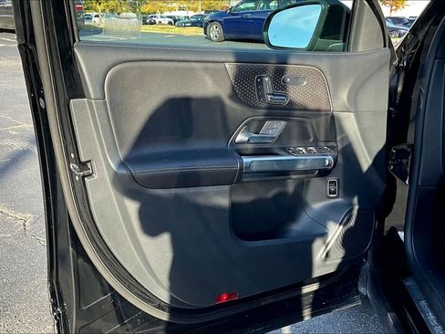 Certified 2024 Mercedes-Benz GLB 250 image 21