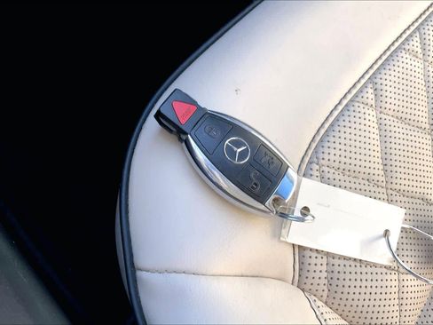 Used 2014 Mercedes-Benz GL 450 4MATIC image 13