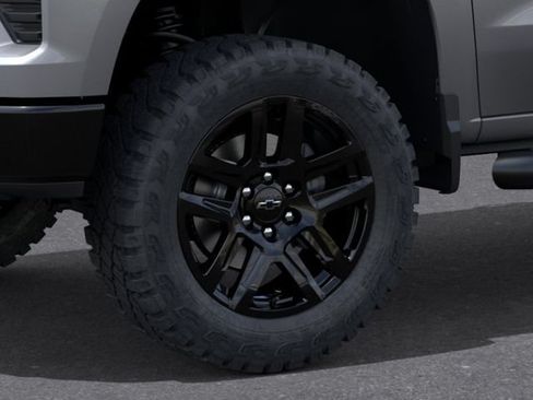 New 2026 Chevrolet Silverado 1500 Custom Trail Boss w/ LPO, Dark Essentials Package AWD/4WD image 9