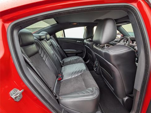 Used 2022 Dodge Charger SRT Hellcat w/ Harman/Kardon Audio Group image 16