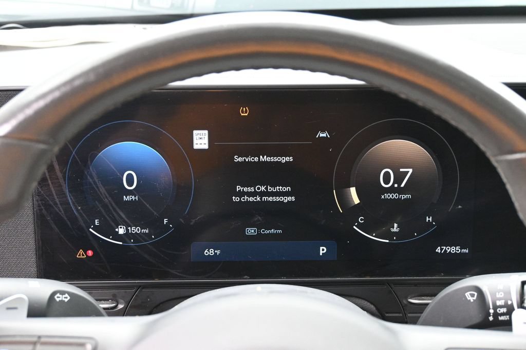 Certified 2025 Hyundai Kona Limited AWD/4WD image 12