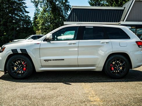 Used 2019 Jeep Grand Cherokee SRT AWD/4WD image 21