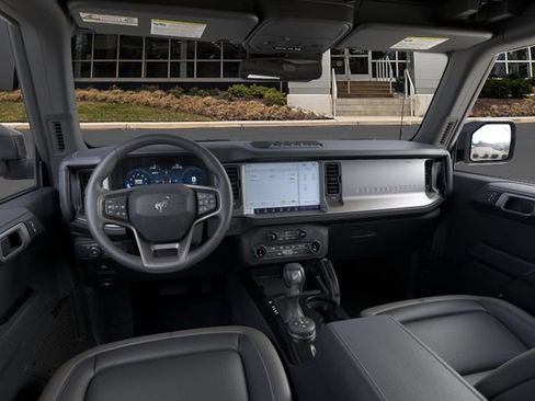 New 2026 Ford Bronco Outer Banks AWD/4WD image 9