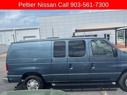 Used 2014 Ford E-150 and Econoline 150 w/ Interior Upgrade Package image 2