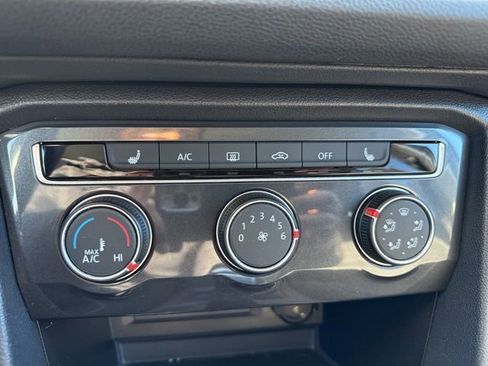 Used 2023 Volkswagen Tiguan S image 12