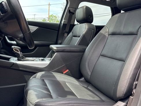 Used 2024 Chevrolet Blazer LT FWD image 20