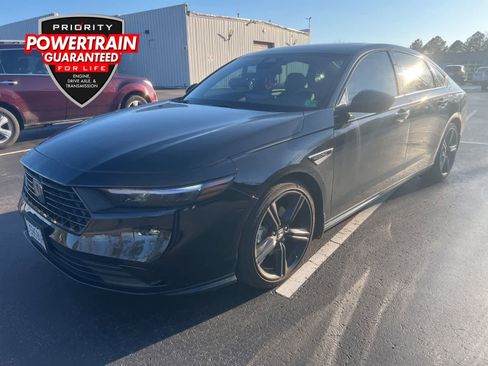 Used 2024 Honda Accord Sport image 1