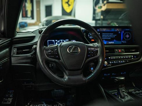 Used 2022 Lexus ES 350 w/ Premium Package FWD image 15