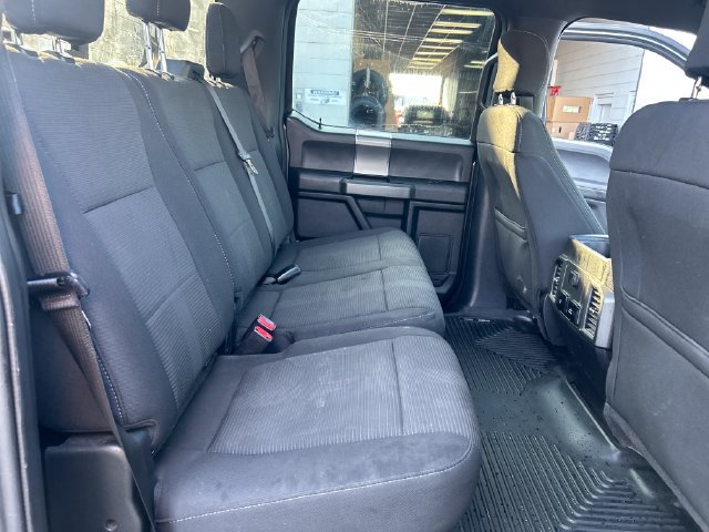 Used 2017 Ford F150 XLT w/ Equipment Group 302A Luxury AWD/4WD image 31