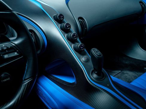 Used 2023 Bugatti Chiron Super Sport image 23