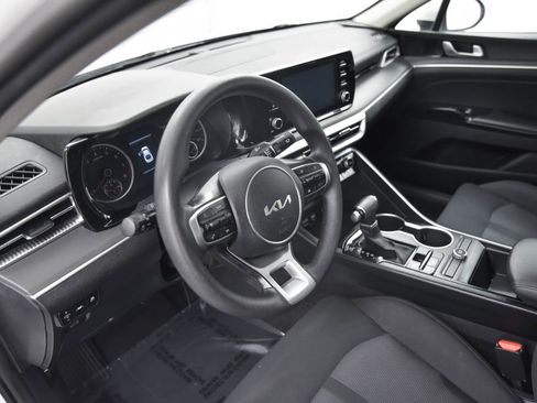 Used 2022 Kia K5 LX image 16