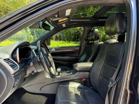 Used 2014 Jeep Grand Cherokee Summit AWD/4WD image 2