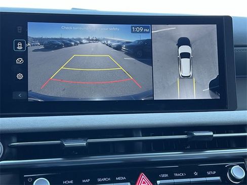 Certified 2025 Hyundai Tucson Limited image 12