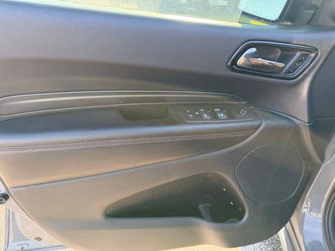 Used 2025 Dodge Durango GT image 10